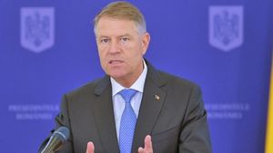 Klaus Iohannis a făcut anunțul. Care sunt regulile pe care toți românii trebuie să le respecte la plajă