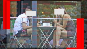 CANCAN.RO i-a fotografiat în zona de nord a Capitalei, iar luxul și opulența au fost la ordinea zilei. Asistenta TV & iubițelul nu se mai abțin!