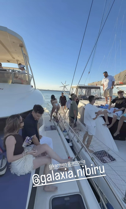 Selly, party nebun la Costinești. Cristina Pucean și Albert NBN, printre invitați