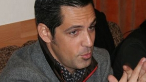 Stefan Banica Jr are pretentii de mare star si nu vrea sa cante pe bani putini! "Ba, bulangiilor, voi stricati preturile"! Afla ce l-a suparat pe "Elvis"!