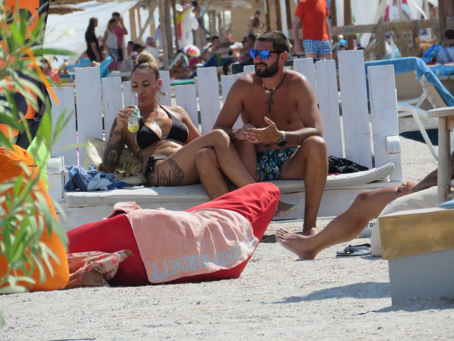 "Vulturul de Noapte" a picat pradă, ziua în amiaza mare