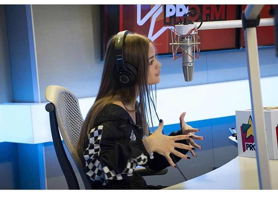 La 14 ani se laudă cu reușite de om mare. Iuliana Beregoi uimește