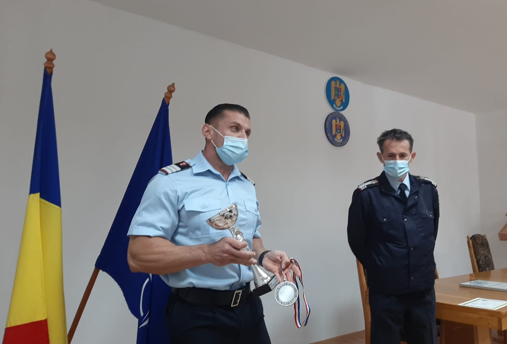 Robert a fost lăudat de colegii lui
