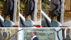 Imagini interzise oricărui cardiac. Scene de-a dreptul erotice cu Gigi în plină stradă
