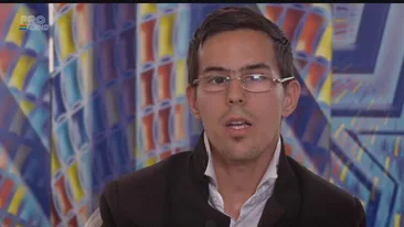 Moment inedit la Românii au talent! Ştefan Bănică Jr. de Oradea a luat-o pe Andra de la masa juraţilor...la dans!