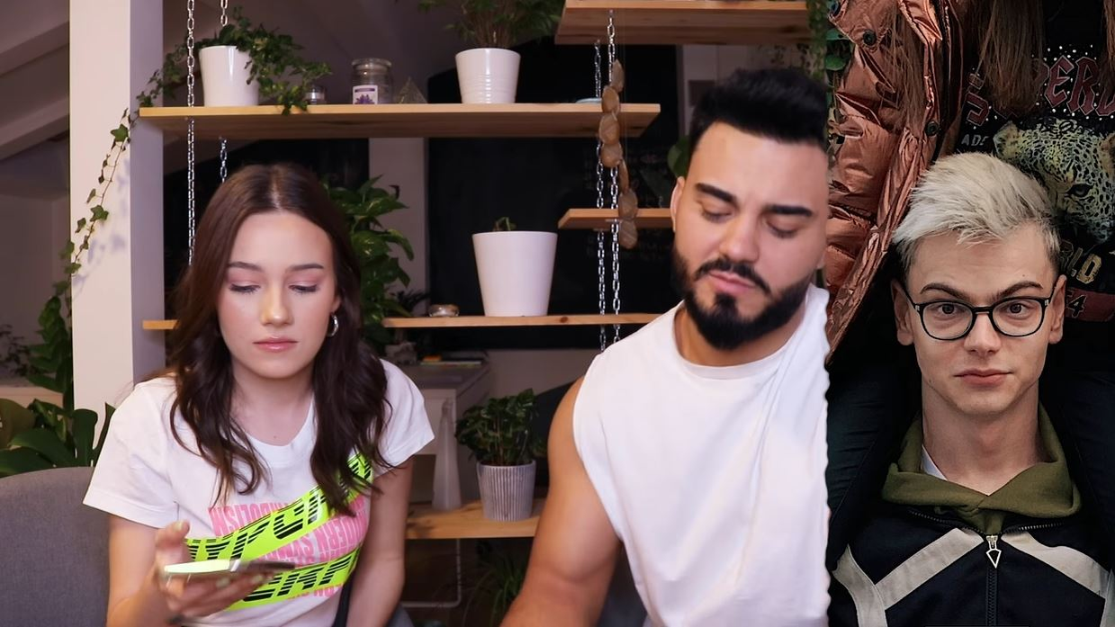 Jador i-a propus lui Mimi să facă împreună un film pentru adulți. Cum a reacționat vloggerița
