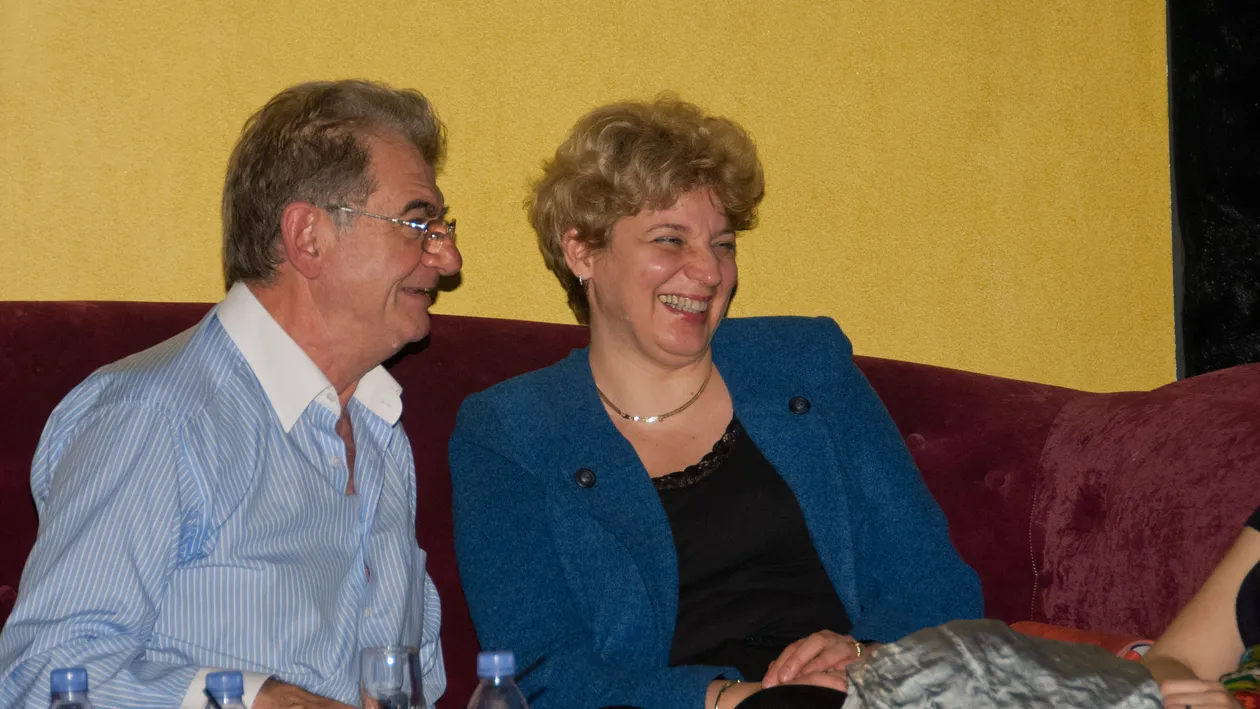 O premonitie i-a aratat mamei lui Florin Zamfirescu divortul fiului ei: M-a visat pe o gramada de moloz, imbracat in ginerica!