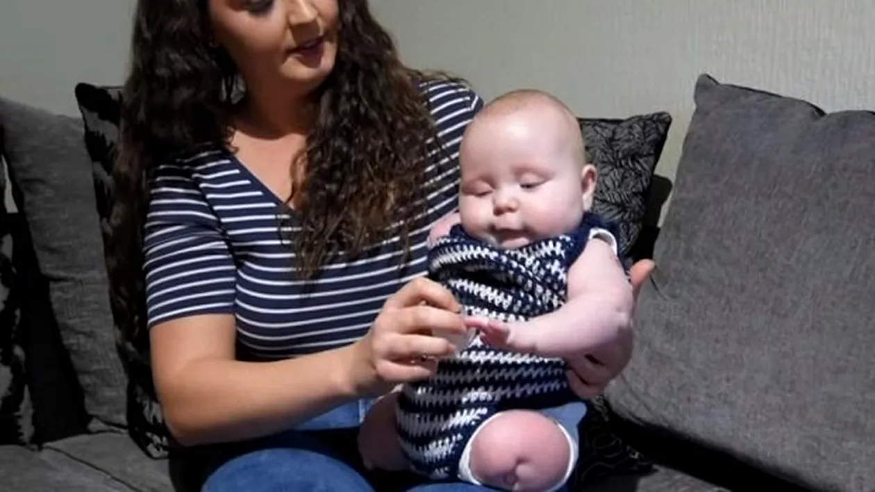 Povestea impresionantă a mamei care a decis să păstreze un copil deși știa că se va naște fără picioare și cu o singură mână. VIDEO