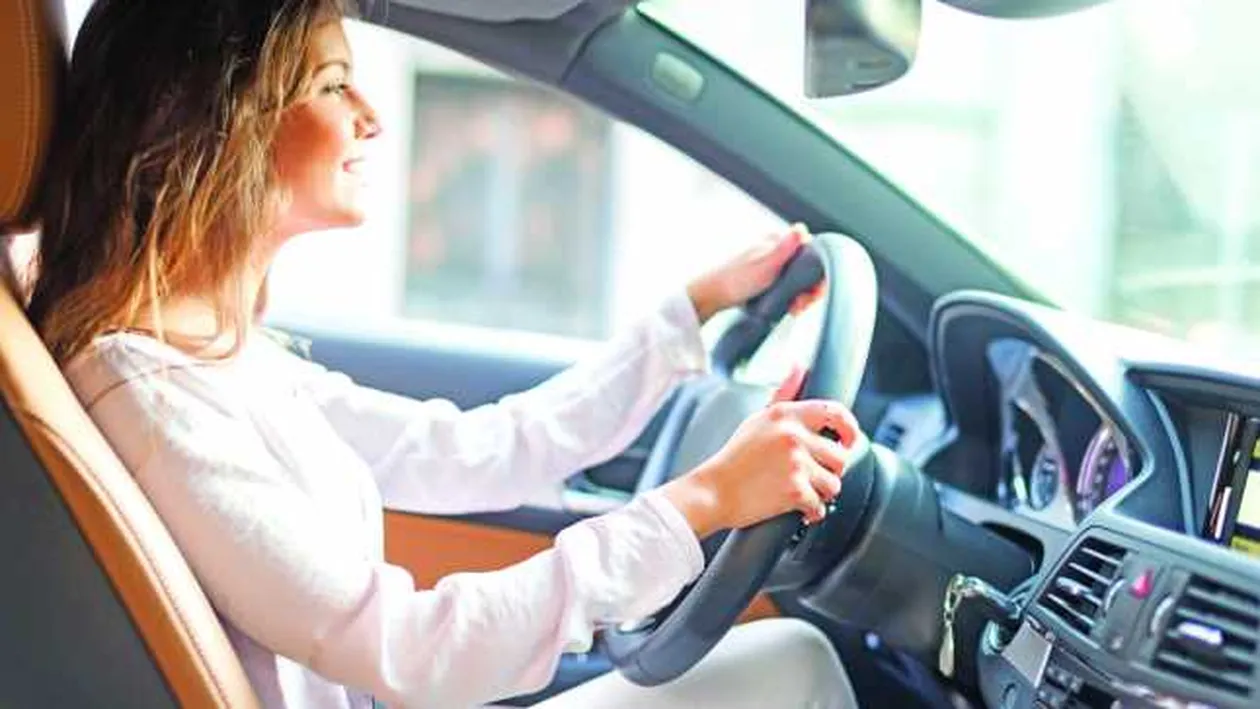 Ce a pățit o șoferiță începătoare care a intrat pe contrasens! Cei mai cool polițiști din București au scos-o din impas