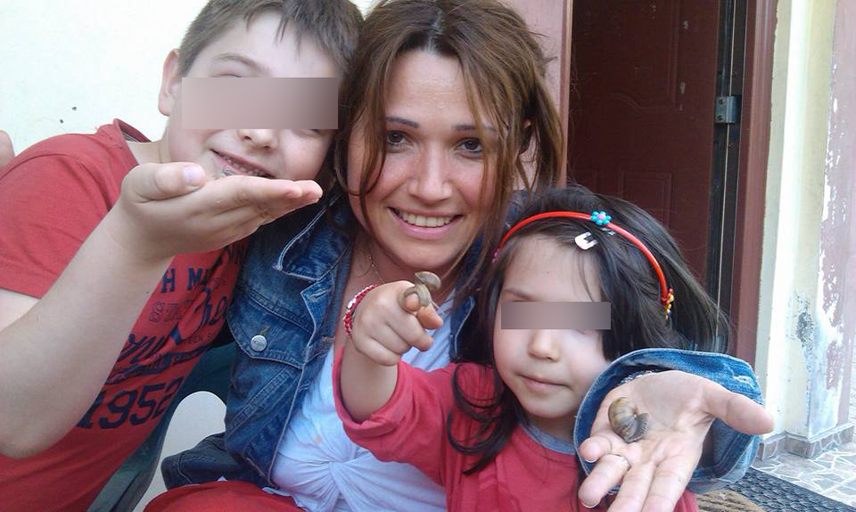 Nepoţii lui Marius Ţeicu au lipsit de la înmormântarea Patriciei! Au nevoie de psiholog după ce şi-au pierdut mama!