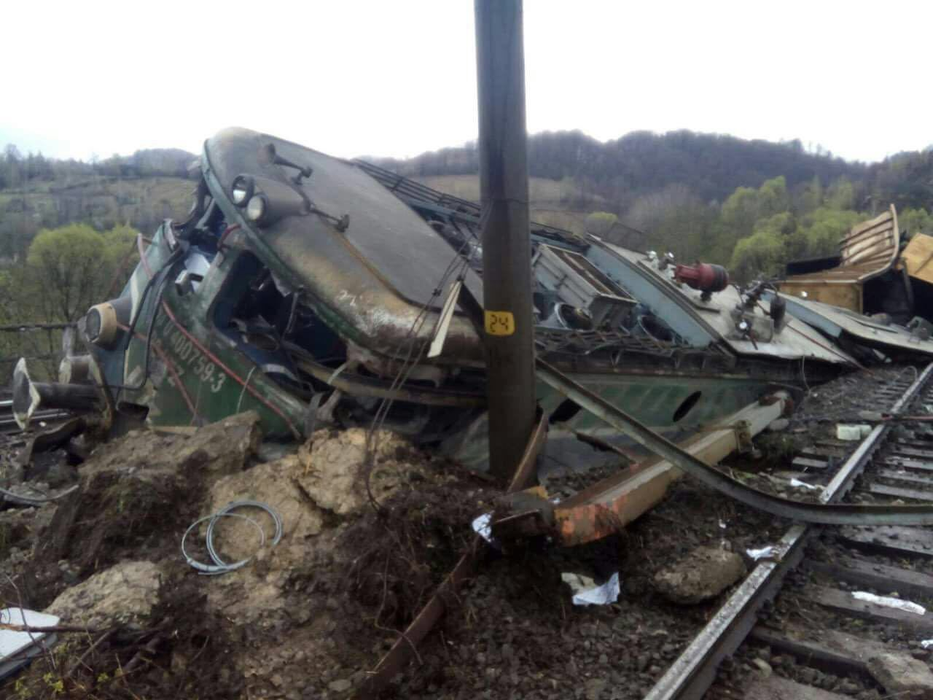 Imaginile au fost realizate la puţin timp după accidentul feroviar
