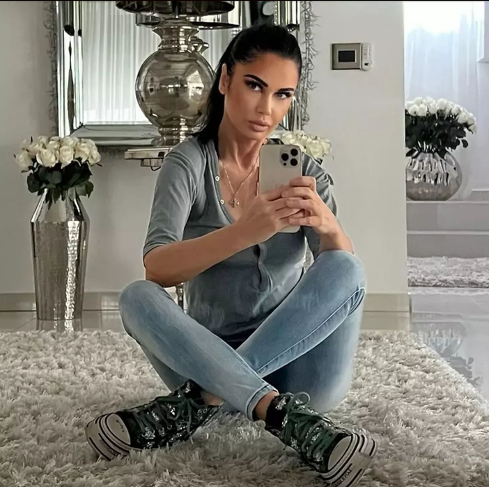Cum arată casa de lux pe care Oana Zăvoranu a pierdut-o. Avea televizor și în baie