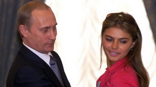 BOMBA ZILEI la Soci: Vladimir Putin s-a casatorit cu Alina Kabayeva!? Vezi cum a fost surprinsa iubita presedintelui