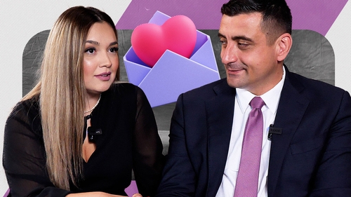 Soția lui George Simion, despre pactul secret făcut înainte de căsnicie și cum îi monitorizează conturile de socializare: ”Are voie să trimită inimioare”