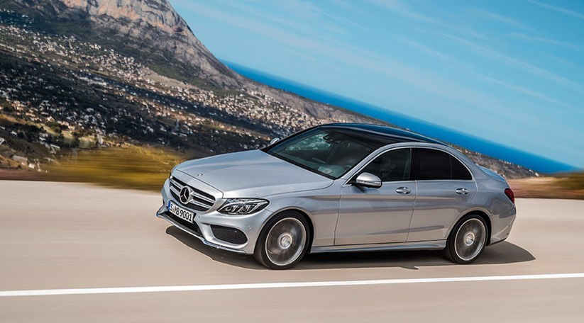 Victor Slav şi-a luat jucărie nouă! Ce super-bolid conduce iubitul Biancăi Drăguşanu!