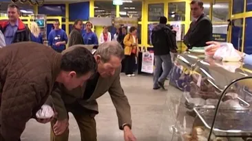 VIDEO | Imagini nemaivăzute cu Regele Mihai şi Regina Ana. Majestăţile Lor, la cumpărături, în urmă cu 11 ani