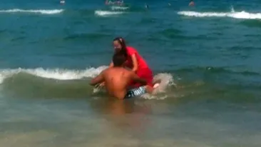 Vezi care este ultima moda pe litoral!