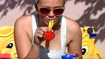 VIDEO Uite cum distreaza sotiile lui Madalin Ionescu si Christian Sabbagh, in lipsa lor!