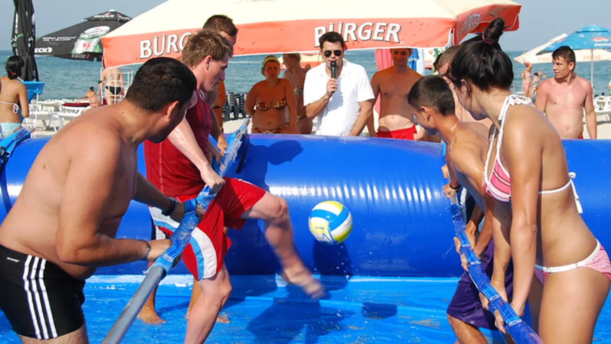 Cove, arbitru de fotbal pentru o zi!