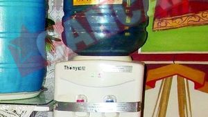 Apa sfintita la dozator