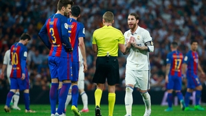 Derby încins terminat 2-2 între Barca și Real stricat de arbitrul Hernandez!