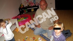 Fetita aruncata din taxi de mama ei, pe Podul Grant, a inceput cresa! Vezi ce planuri are tatal micutei in legatura cu procesul de custodie!