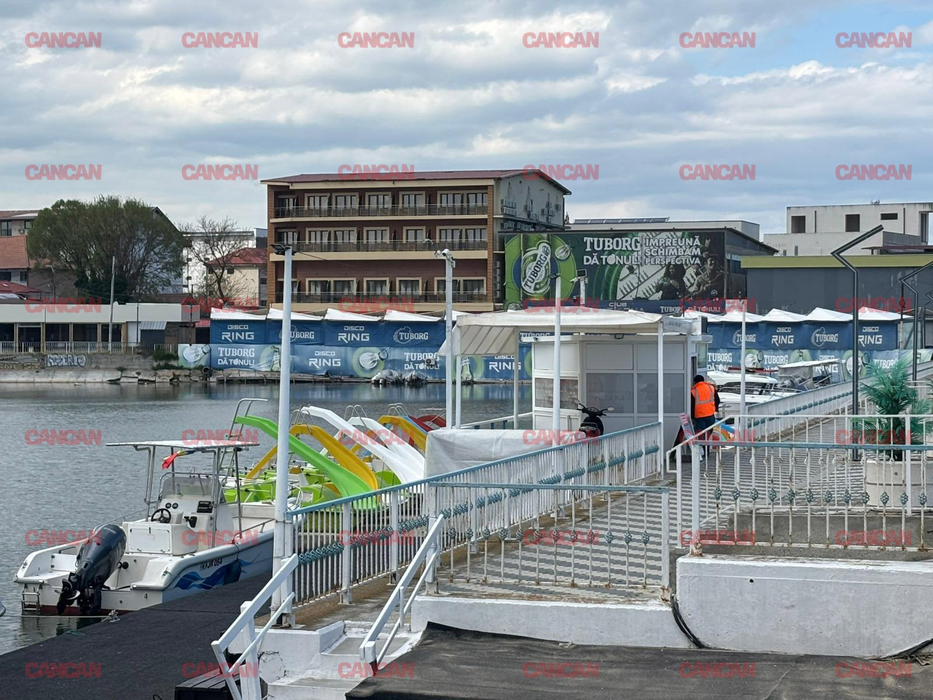 Cât costă o plimbare cu vaporașul pe Lacul Costinești