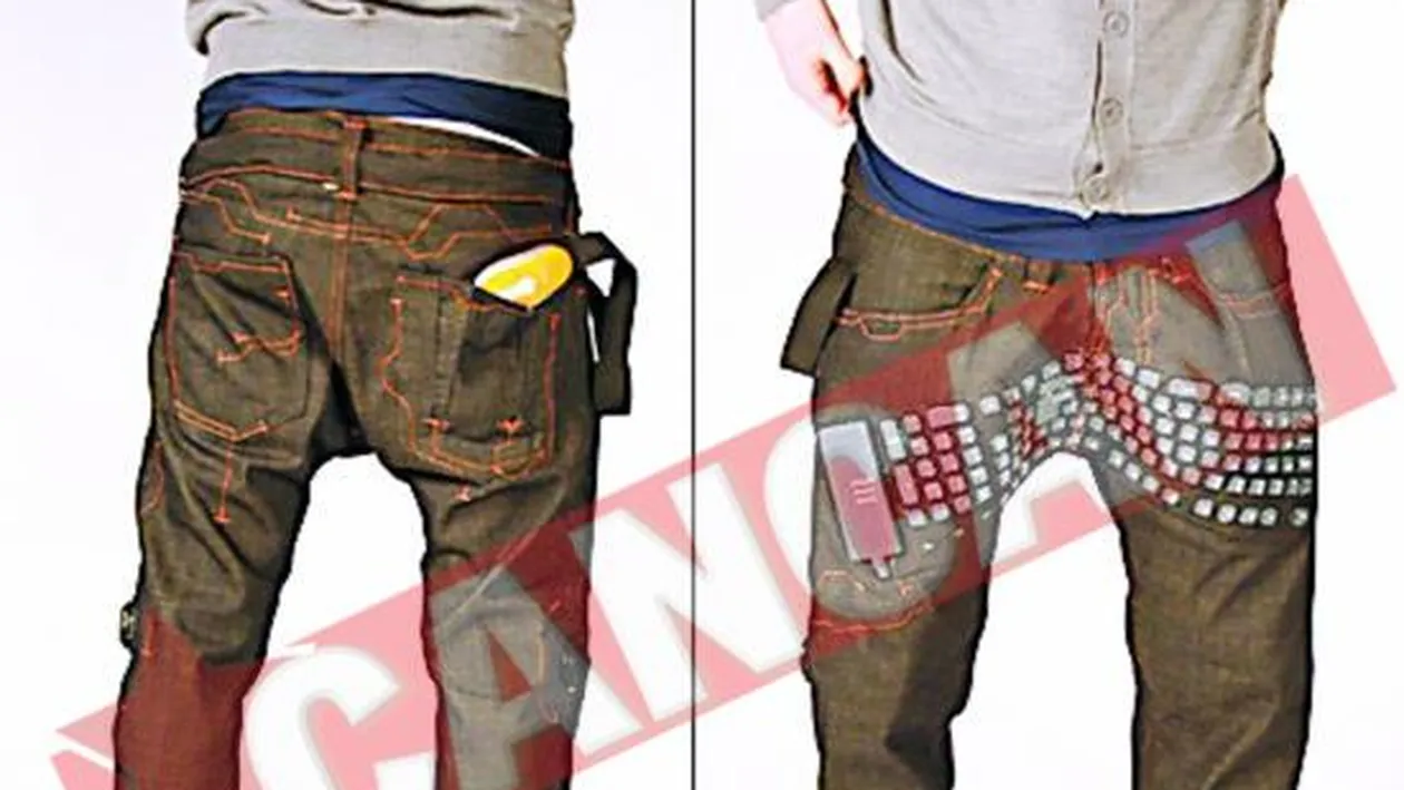 Pantaloni cu tastatura