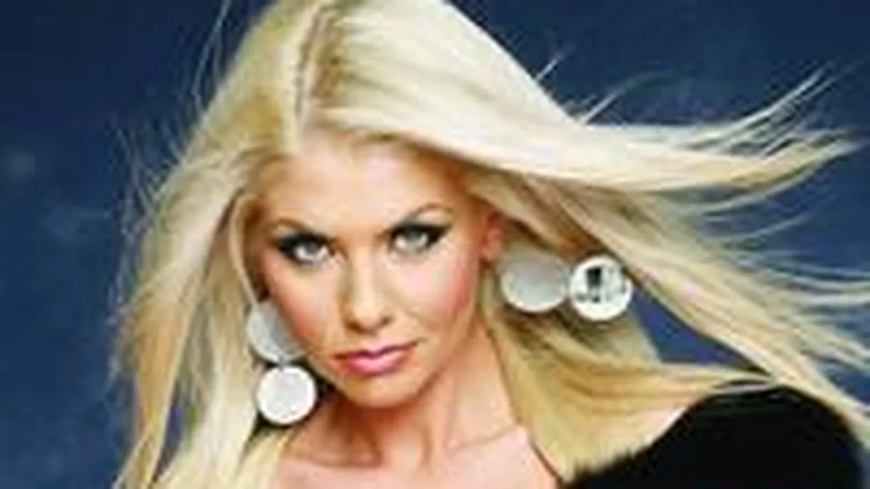 Anca o acuza pe Adina ca mituieste presa