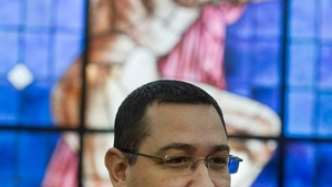 Victor Ponta, primul politician român care a acceptat să fie luat la „roast” de comedianți români! Reacția lui Micutzu: „Eu am insistat!”