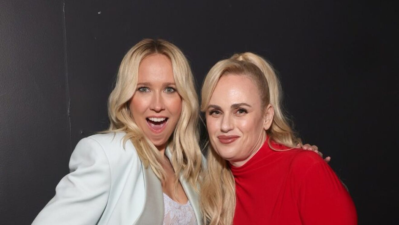 BOMBĂ în showbiz! La șase ani de la divorțul de soț, celebra actriță a dezvăluit că se iubește cu o femeie