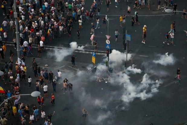 Moarte suspectă în cazul unui protestatar, la o săptămână de la violenţele din Piaţa Victoriei