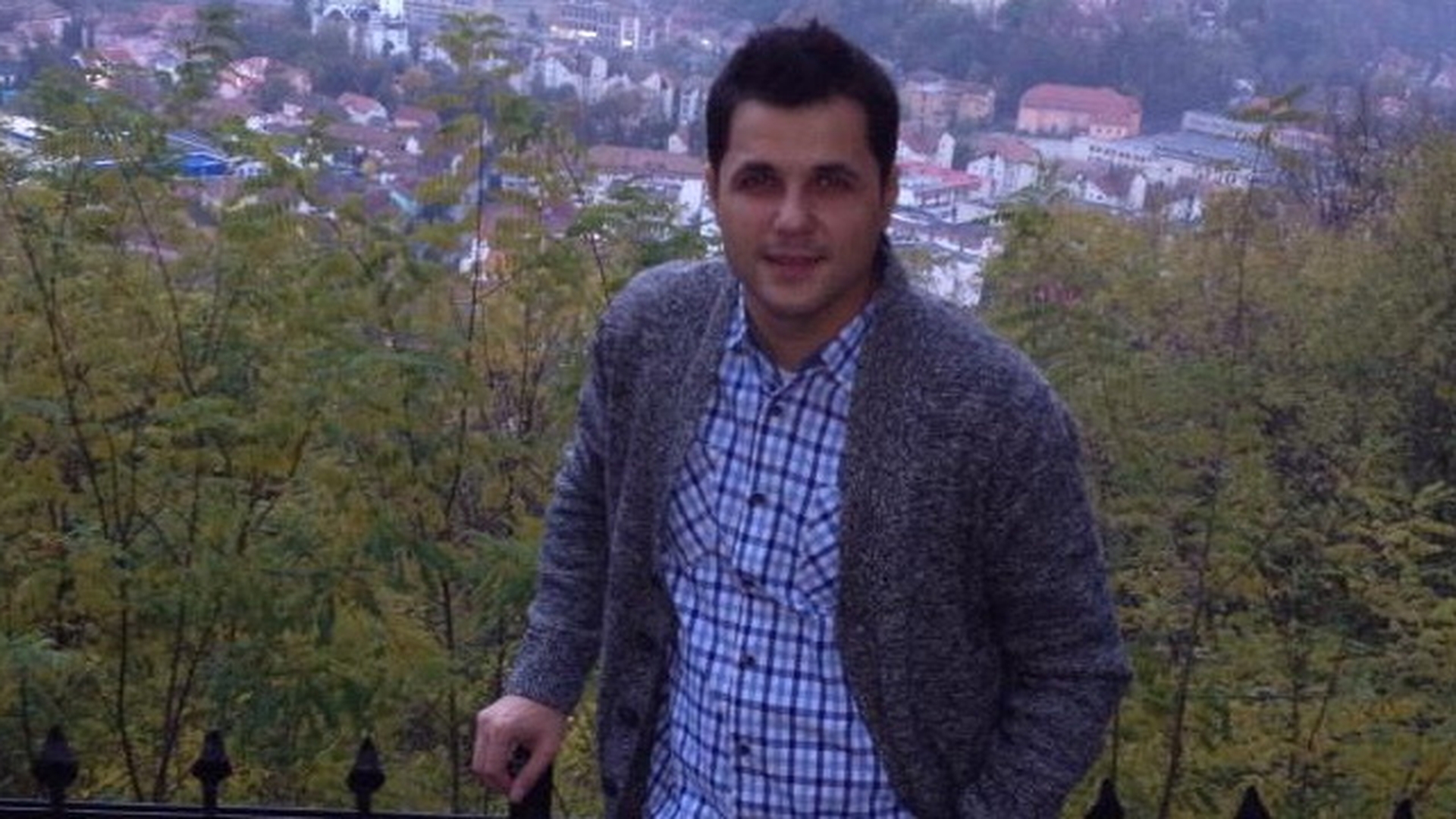 Cove, tatic pentru a doua oara! Primele poze cu bebelusul lui: "Bine ai venit pe lume, fiule!"