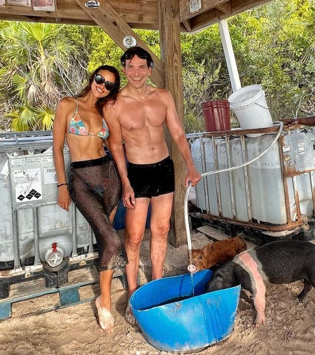 Irina și Bradley în vacanță Sursă foto: Instagram