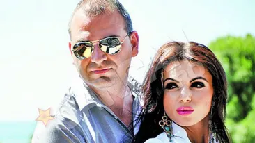 Asteapta de peste un an sa imbrace rochia de mireasa! Ramona Lazuran se teme ca imbatraneste si iubitul nu o mai ia de sotie!