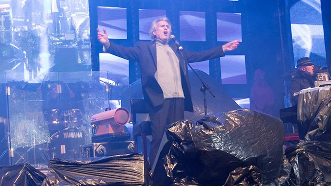 Aproape de tragedie! Ce a patit Toto Cutugno duminica noapte, in timpul unui concert la Festivalul Vinului de la Focsani!