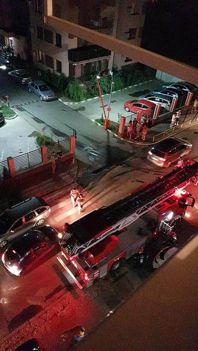 Explozie într-un bloc din Popești Leordeni. Un bărbat ar fi încercat să se sinucidă dând drumul la gaze. FOTO&VIDEO