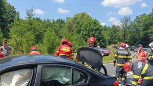 Trafic blocat total după un accident mortal pe DN1. O femeie nu a mai putut fi salvată
