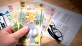 Guvernul îi limitează pe pensionari. Accesul total la bani, interzis: Va da lege. Vine partea nasoală