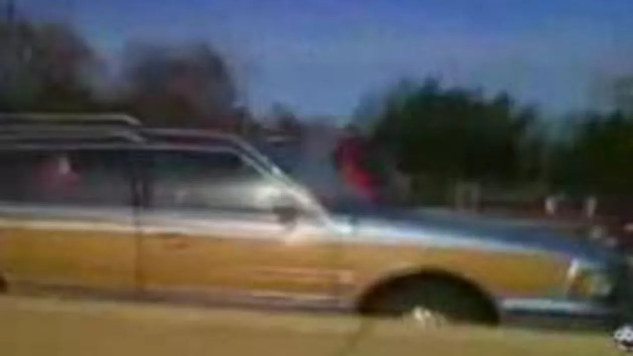 VIDEO O batranica a condus pe contrasens si a provocat patru accidente!