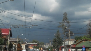 METEO 1 MARTIE! Cerul va fi variabil, cu înnorări noaptea, când temporar va ploua