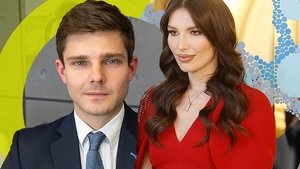 A cerut-o de nevastă pe miss Opticris! Juniorul “Catena” a făcut pasul cel mare: se ”încuscrește” cu Droopy 😂