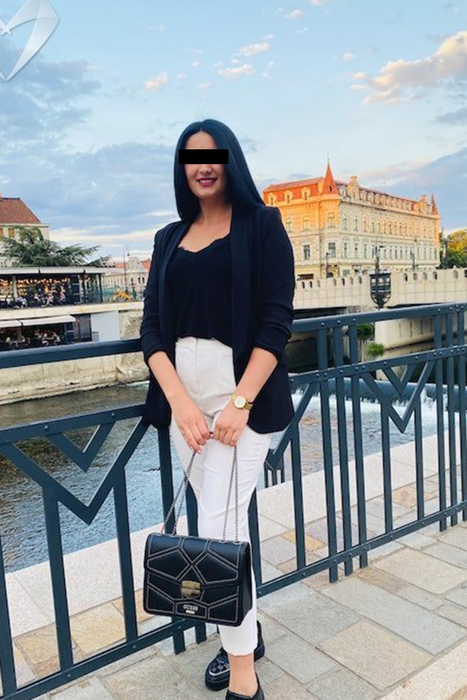 Adela i-a pus pe jar pe tinerii din Oradea