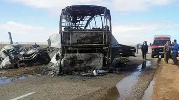 Tragic accident de circulație. Cel puțin 8 morți și zeci de persoane rănite, iar bilanțul poate crește