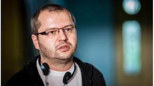 Regizorul Corneliu Porumboiu a intrat în competiţia Festivalului de la Cannes cu filmul “La Gomera”