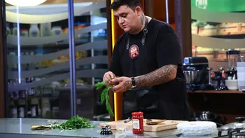Florinel de la Chefi la cuţite, pus la zid după un eveniment în Germania. Cum explică imaginile care au stârnit controverse