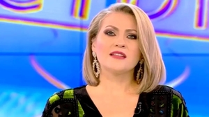 Mirela Vaida lipsește de la Acces Direct. Prezentatoarea este în doliu: „Îl înmormântăm la Cluj”