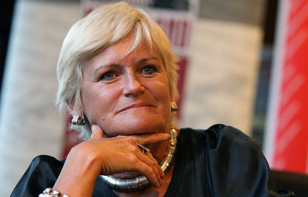 Monica Tatoiu, declarație surprinzătoare: “Îmi cumpăr o mitralieră!” Când a luat această decizie