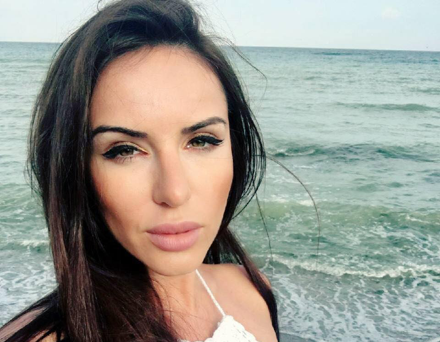 Cristina Roman este în doliu! Tocmai a anunțat că s-a stins din viață:  “Dumnezeu să te ierte“