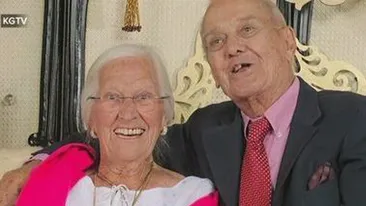 Cel mai emotionant caz! Doi soti au murit impreuna, tinandu-se de mana, chiar la aniversarea casatoriei !